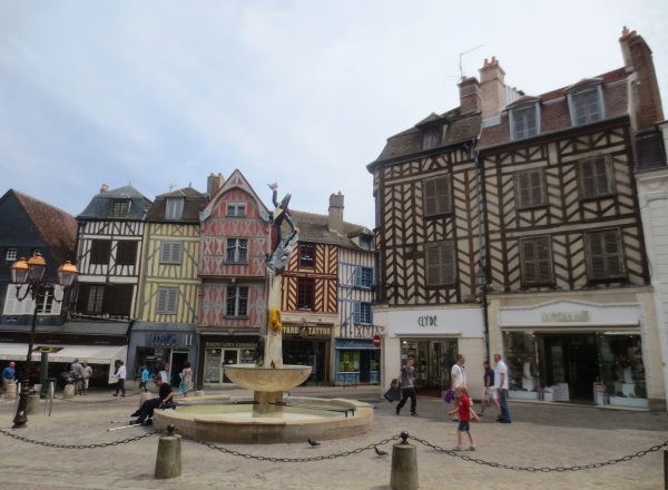 Auxerre 4