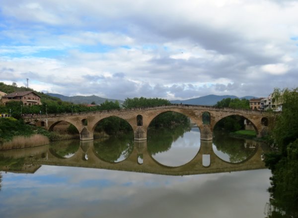 BE-02-Puente la Reina-Bruecke-5