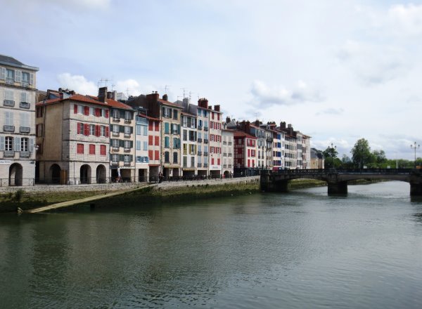 Bayonne an der Nive
