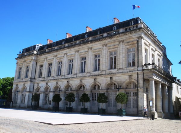 Bourges Hotel de Ville 