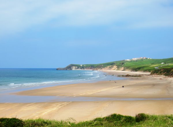 Strand bei San Vicente de Barquera