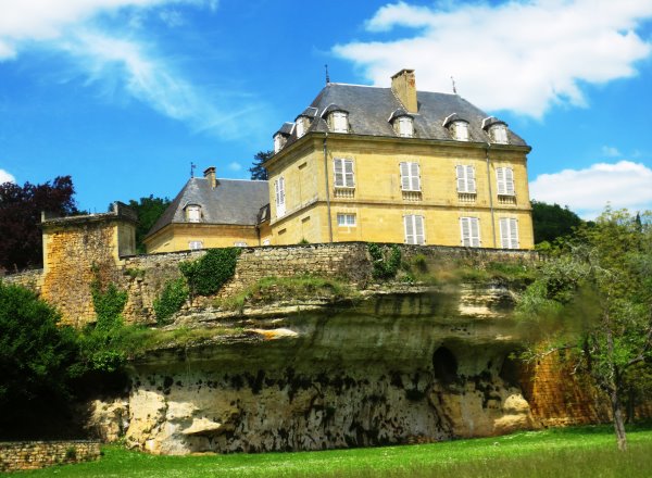 Chateau Commarque