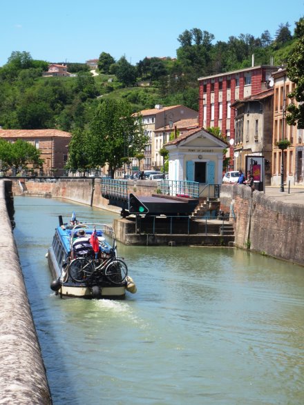 Moissac Hausboot