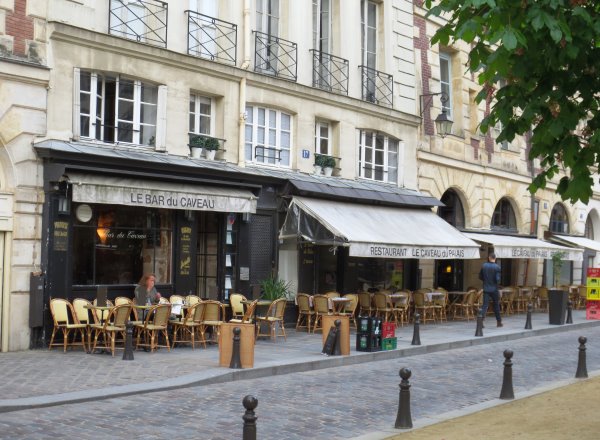 Paris Place Dauphine