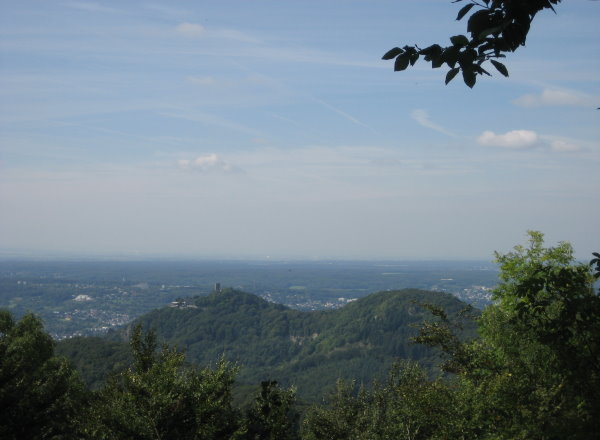 Siebengebirge Drachenfels